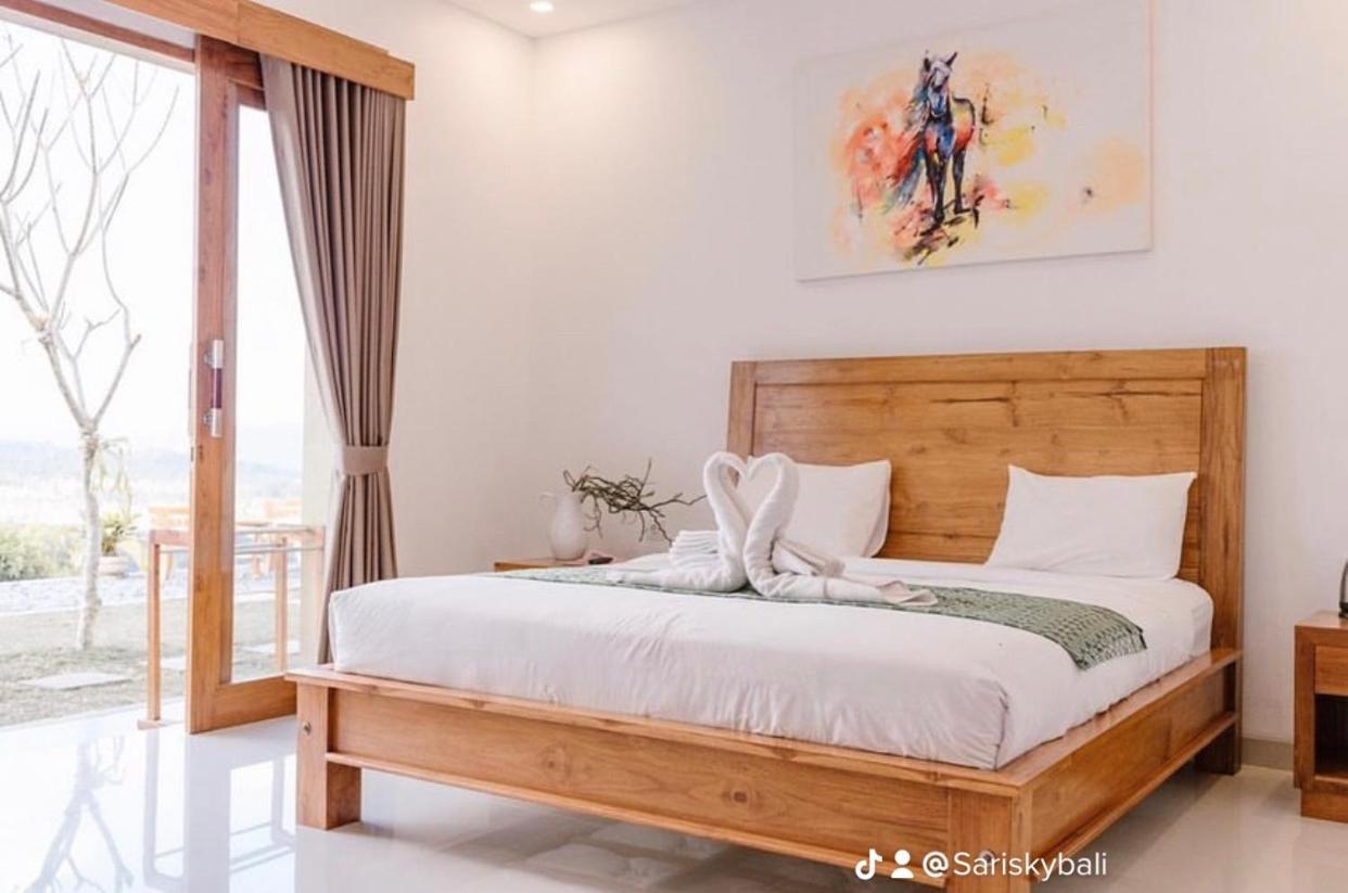 Hotel Sari Sky Bali à Kubupenlokan Extérieur photo